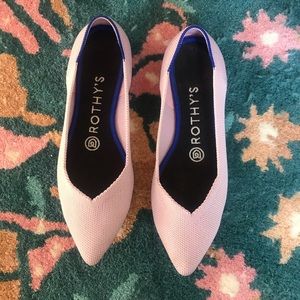 Blush pink Rothys point flats